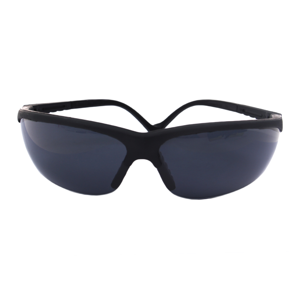Plastové sluneční brýle č.3 - černé - náhled 1