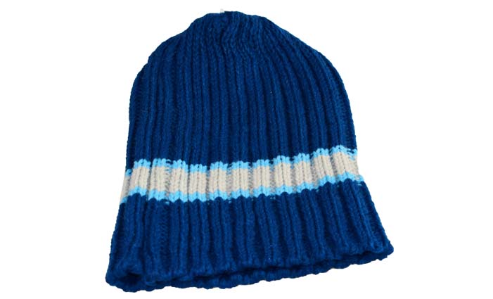 Dětská čepice pletená modrá s bílým pruhem - náhled 1